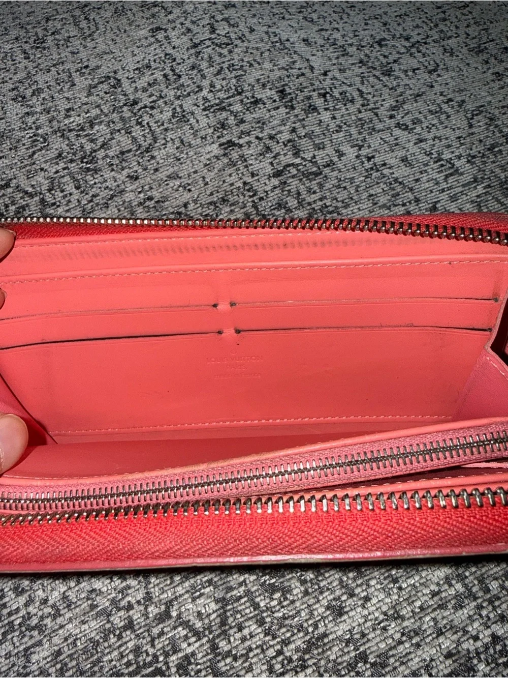 Louis Vuitton Monogram Vernis Rayures Zippy Wallet